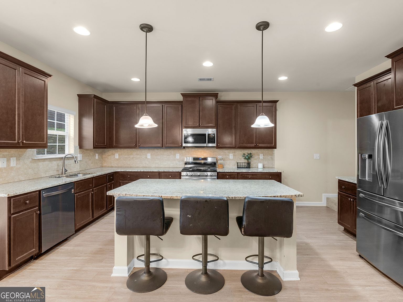 148 Delwood Dr McDonough, GA 30252 - Thumbnail 4