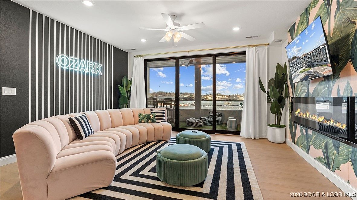 39 Bayview Cove Rd Lake Ozark, MO 65049 - Thumbnail 4