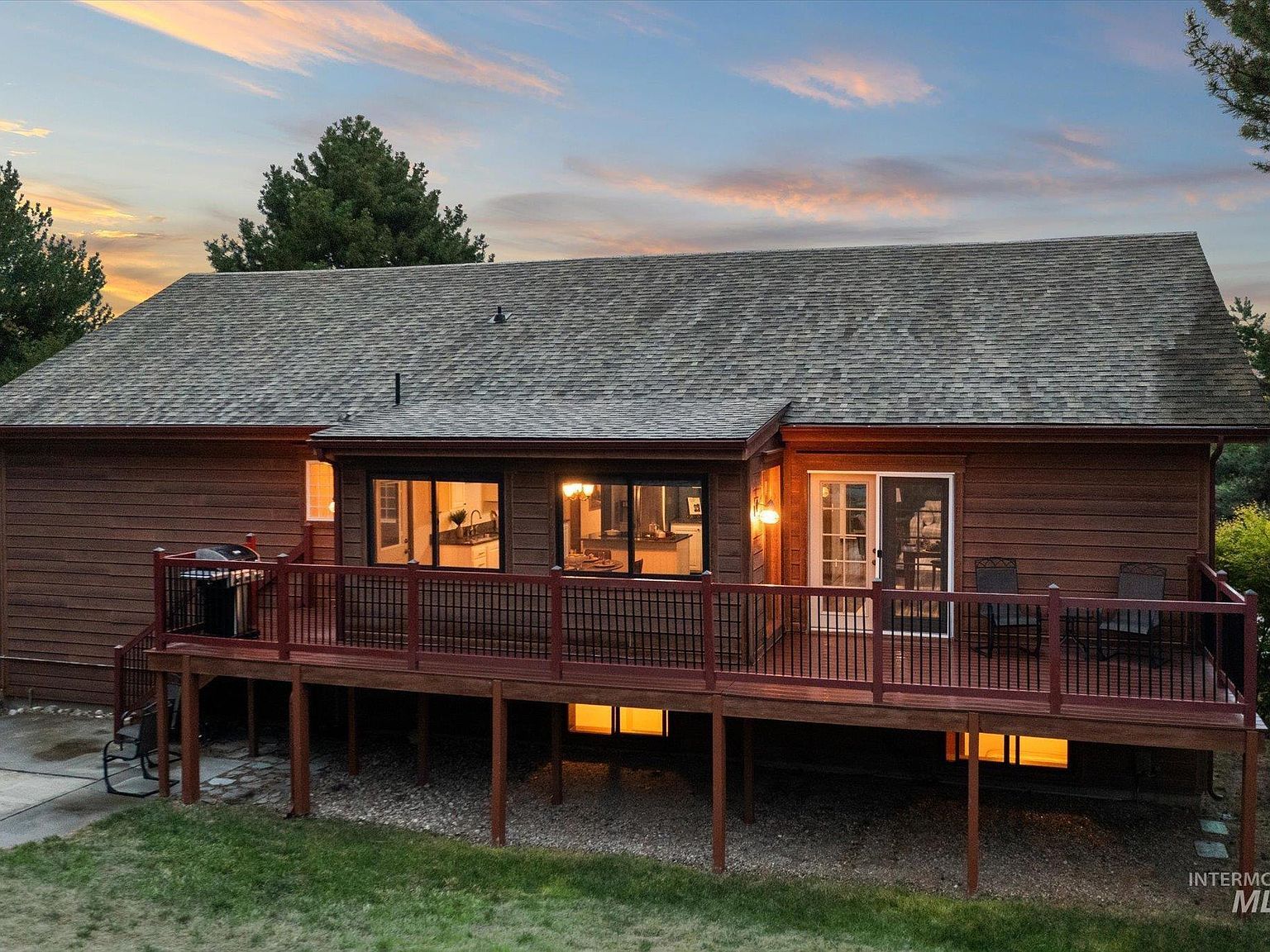 2199 S Ridge Point Way Boise, ID 83712 - Thumbnail 4