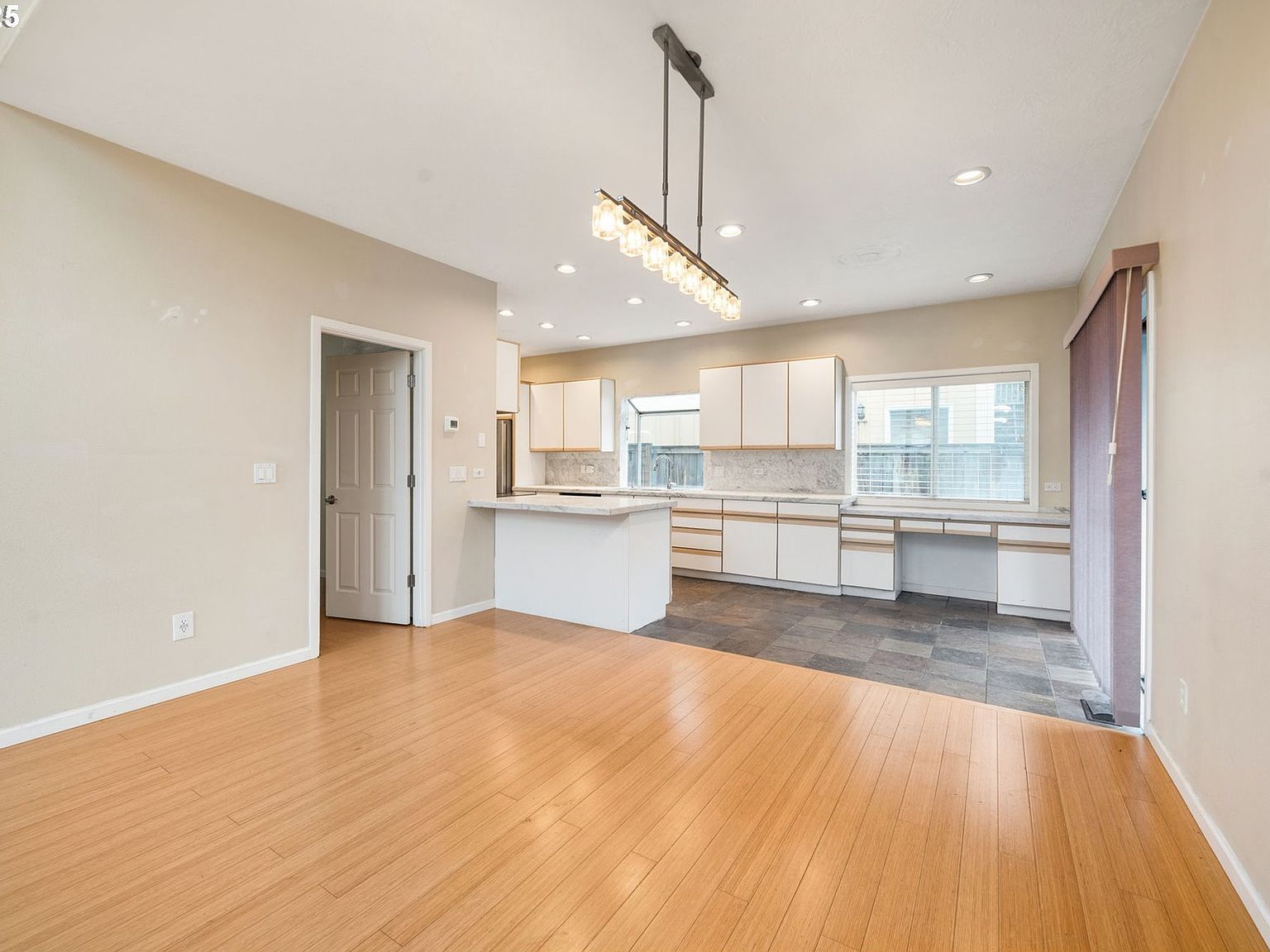 6636 S Virginia Ave Portland, OR 97239 - Thumbnail 4