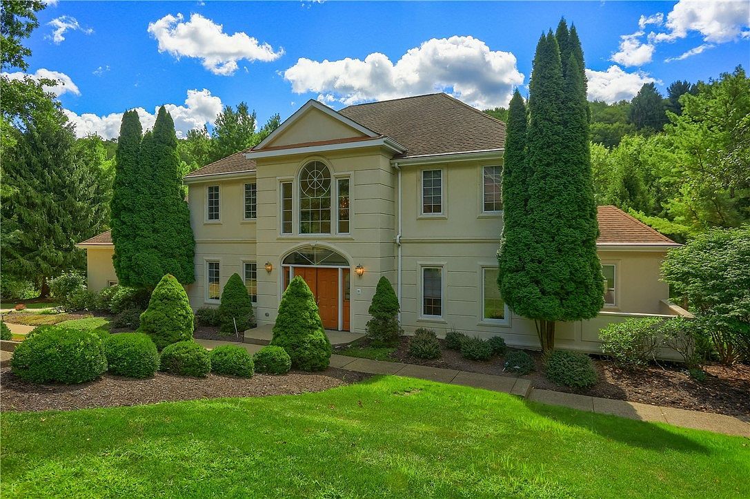 1561 Barrington Dr Wexford, PA 15090 - Thumbnail 4