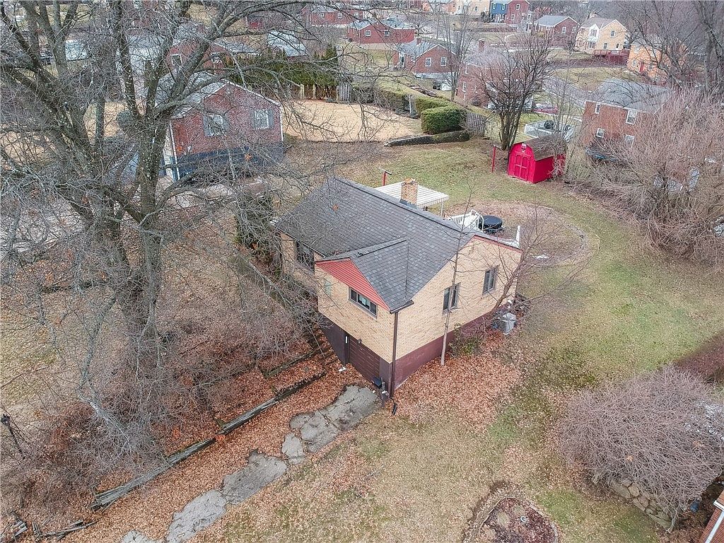 1275 Balmoral Dr Pittsburgh, PA 15237 - Thumbnail 4