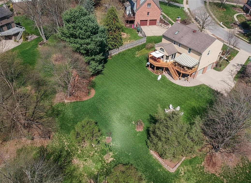 925 Summit Dr Wexford, PA 15090 - Thumbnail 4