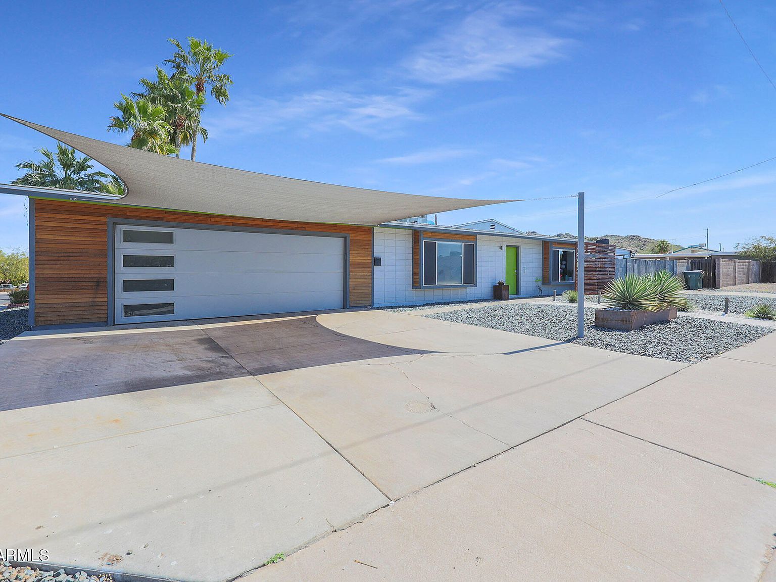 2201 E Marilyn Rd Phoenix, AZ 85022 - Thumbnail 4