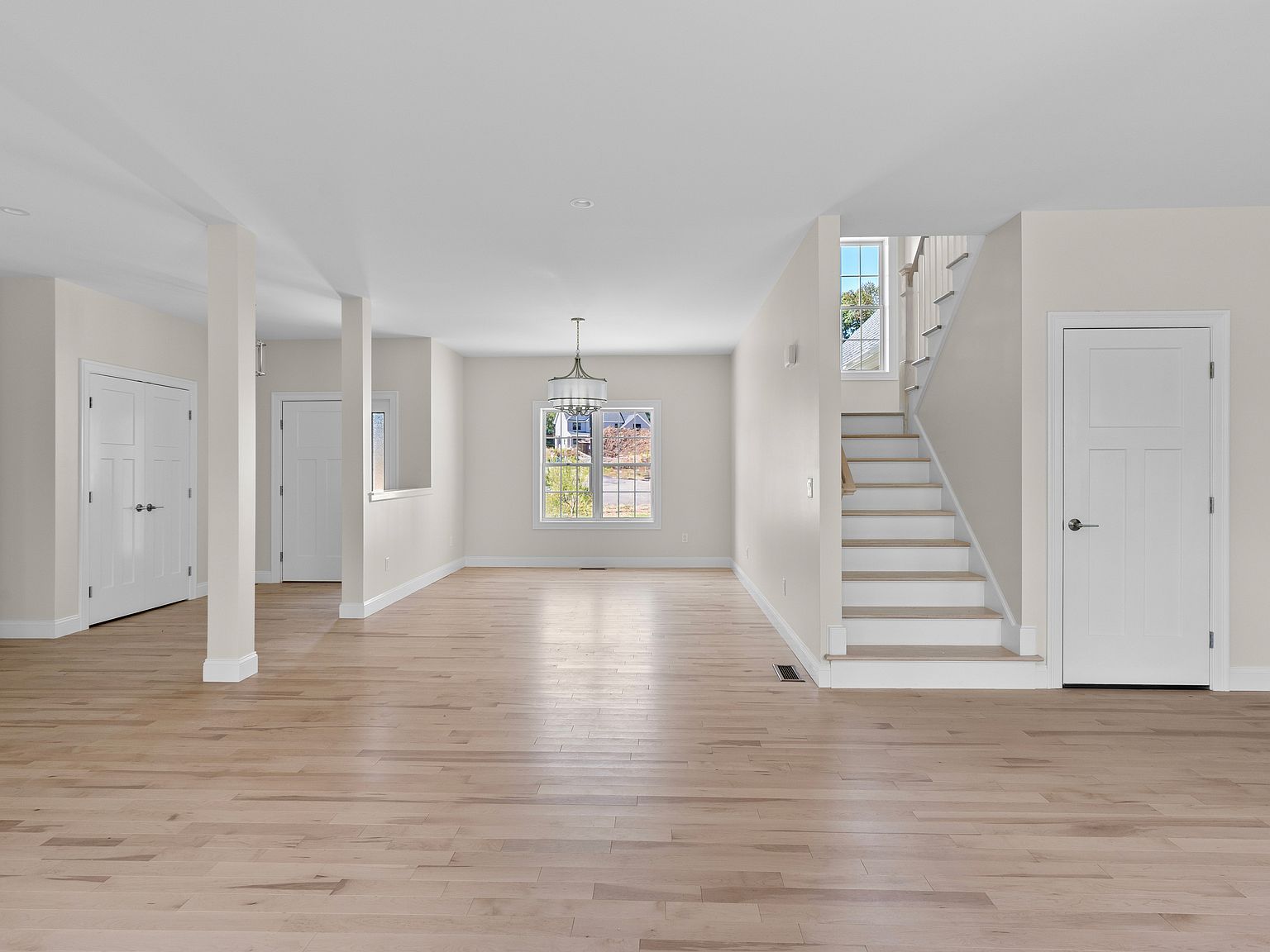 53 Luca Ln #4 Wethersfield, CT 06109 - Thumbnail 4