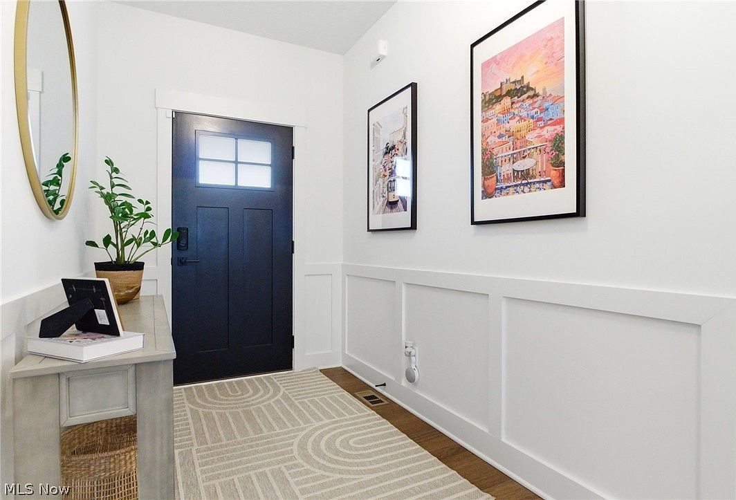 11201 Creek View Way Columbia Station, OH 44028 - Thumbnail 4