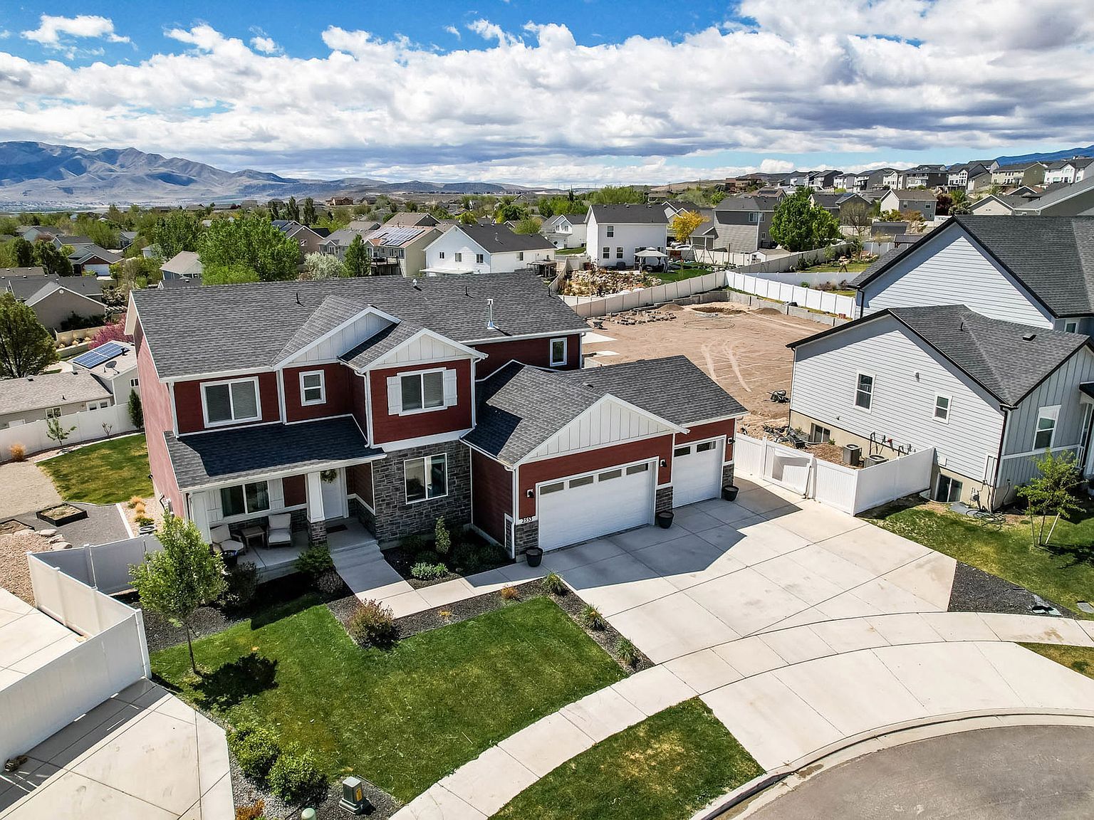 2553 N Bluebell Dr Saratoga Springs, UT 84045 - Thumbnail 4