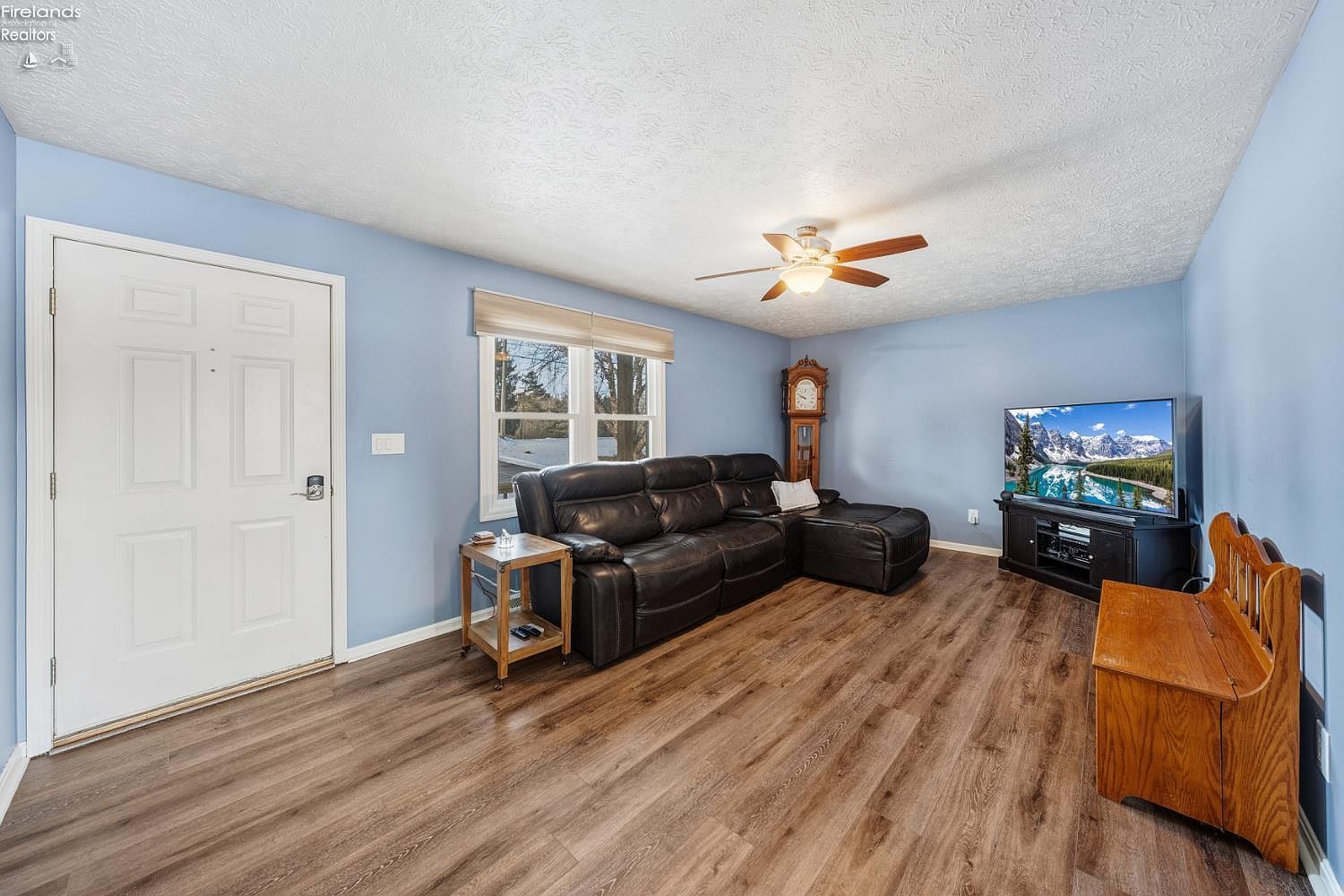 12518 Darrow Rd Vermilion, OH 44089 - Thumbnail 4