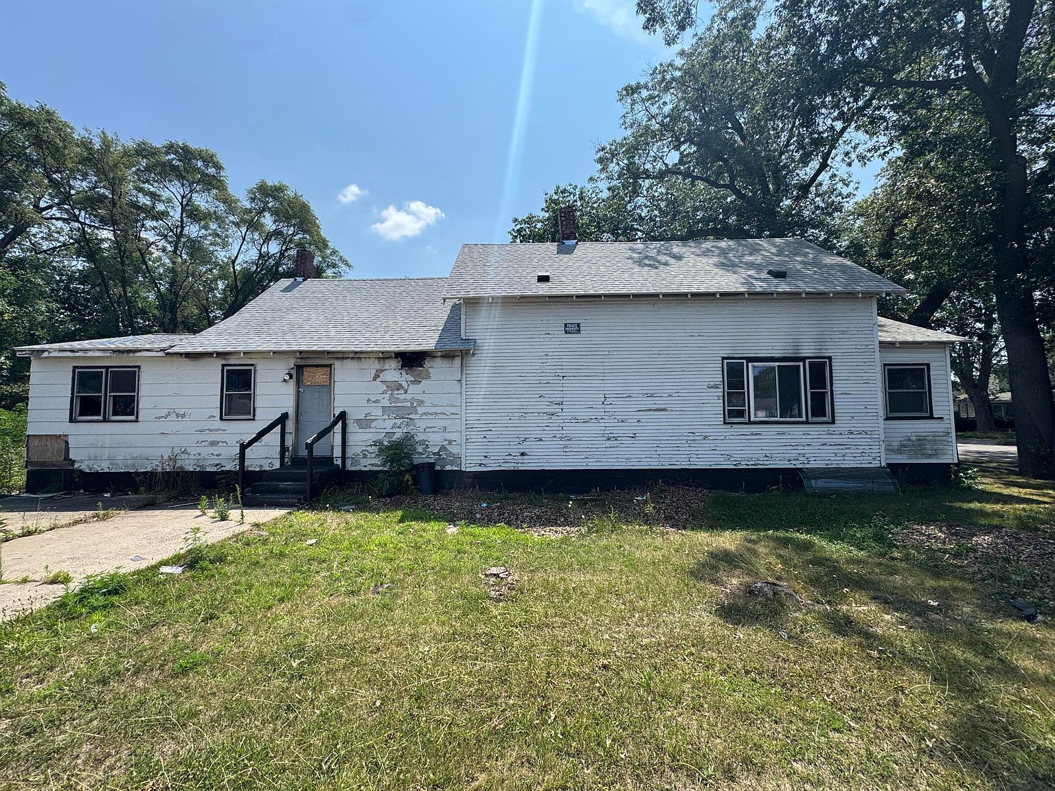 2202 Hoyt St Muskegon Heights, MI 49444 - Thumbnail 4