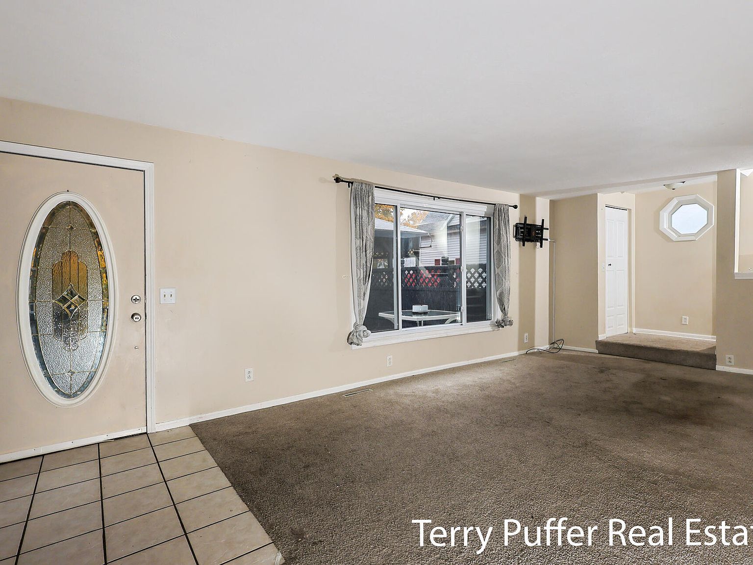 2569 Harding Ave Muskegon, MI 49441 - Thumbnail 4