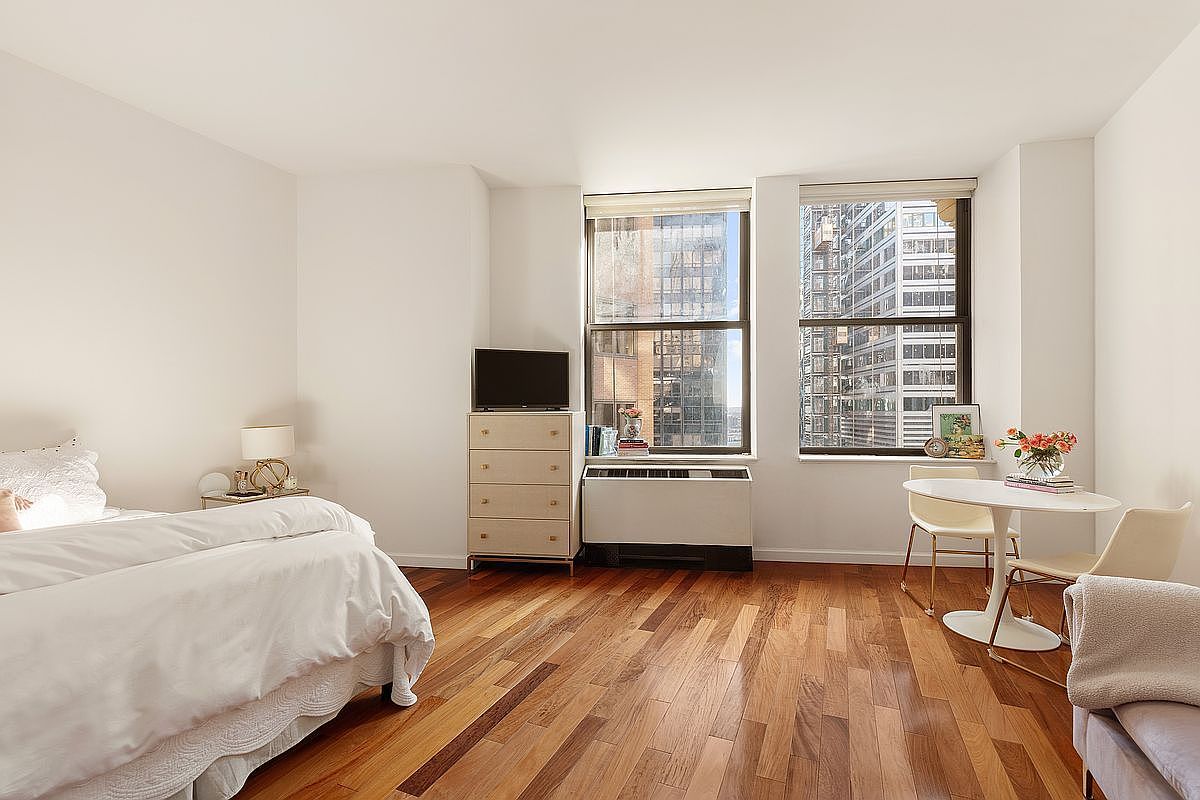 1 Wall Street Ct #Penthouse 04 New York, NY 10005 - Thumbnail 4