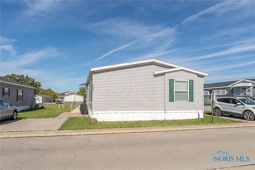 1928 Deer Ridge Dr LOT L-133 Findlay, OH 45840 - Thumbnail 4