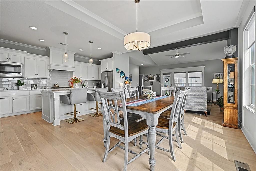 21909 W 82nd Ter Lenexa, KS 66220 - Thumbnail 4