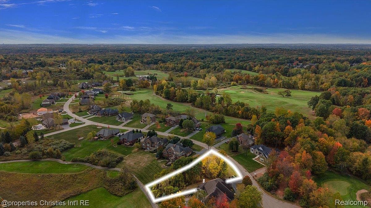 1933 Shane Ct Oxford, MI 48370 - Thumbnail 4