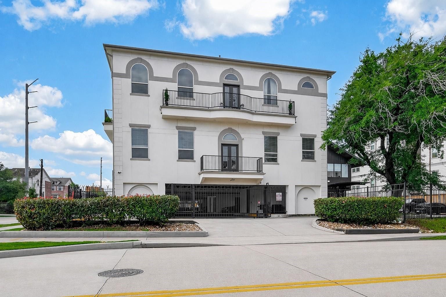 5801 Winsome Ln Unit 202 Houston, TX 77057 - Thumbnail 4