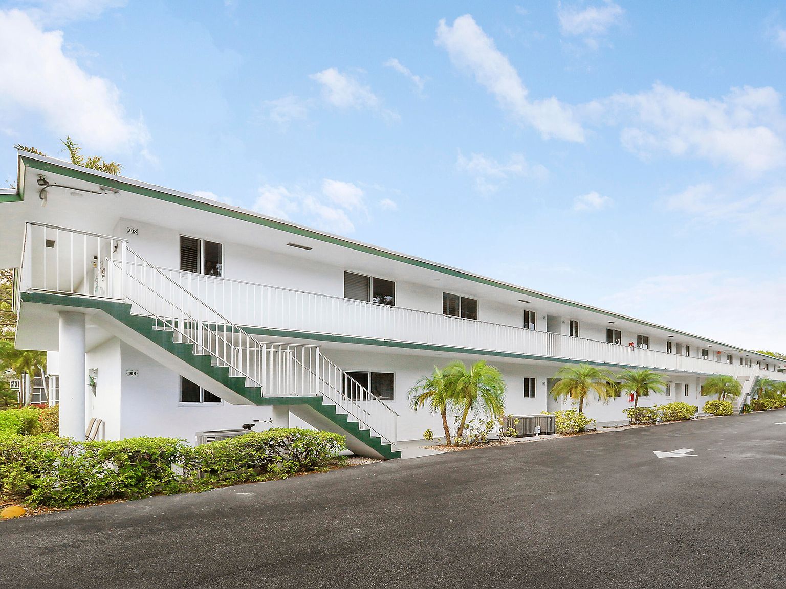 1 Garden St APT 207L Tequesta, FL 33469 - Thumbnail 4