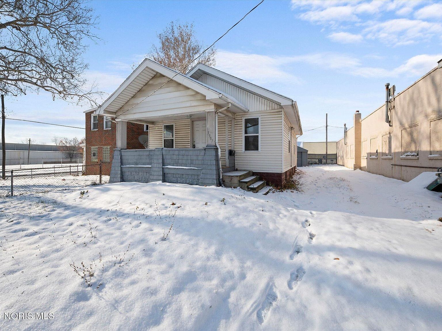 3907 Lagrange St Toledo, OH 43612 - Thumbnail 4