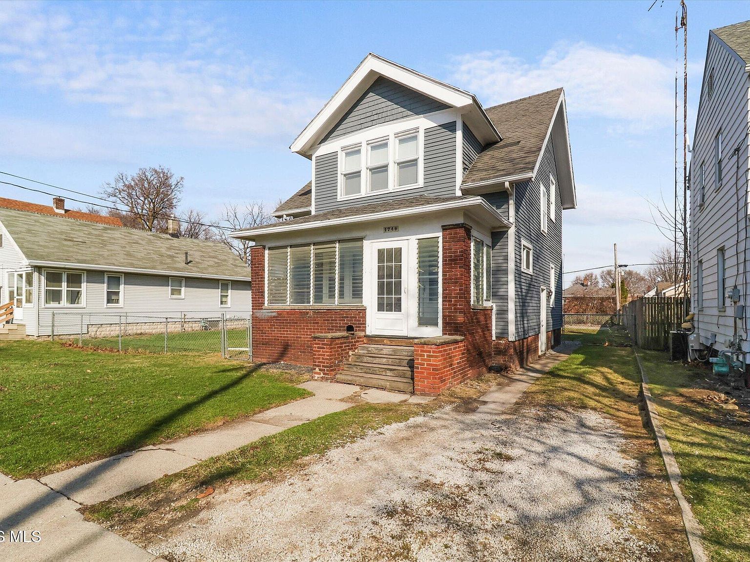 1749 Selkirk St Toledo, OH 43605 - Thumbnail 4