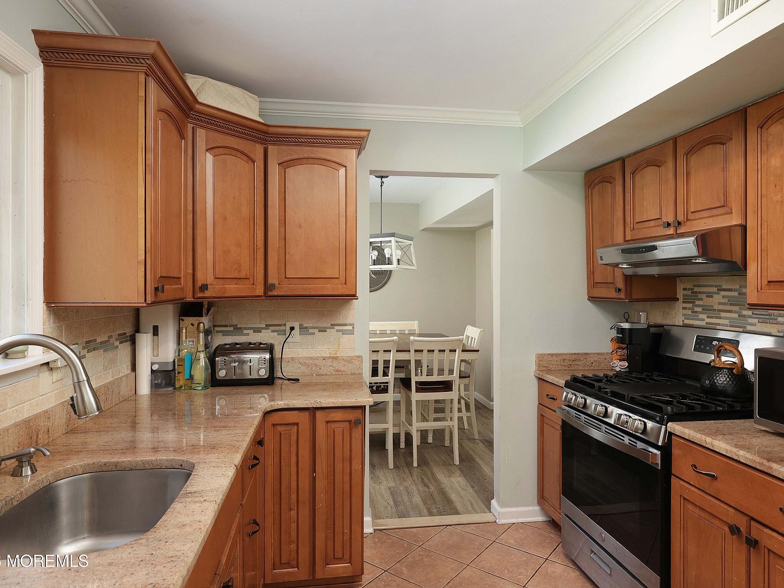 128 Oak Glen Rd Toms River, NJ 08753 - Thumbnail 4