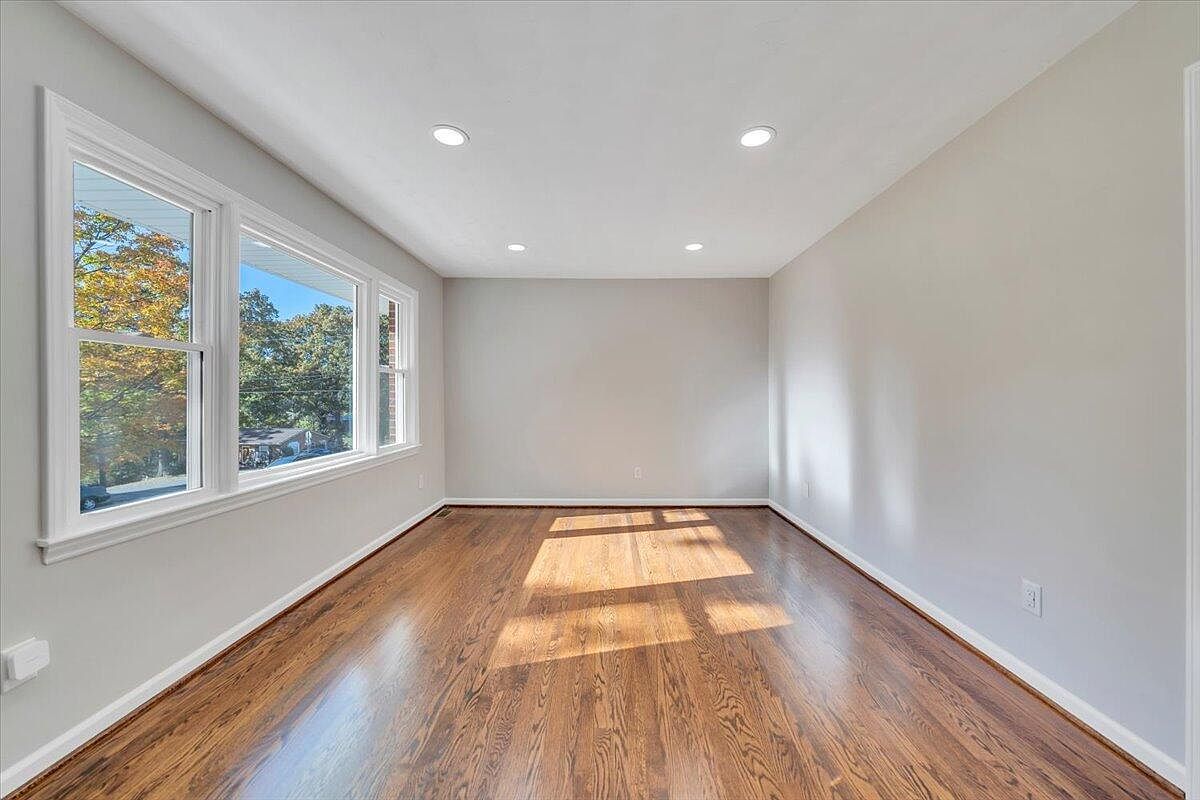 1175 3rd St Blue Ridge, VA 24064 - Thumbnail 4