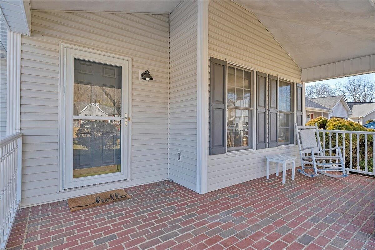 5873 Buckland Mill Rd Roanoke, VA 24019 - Thumbnail 4