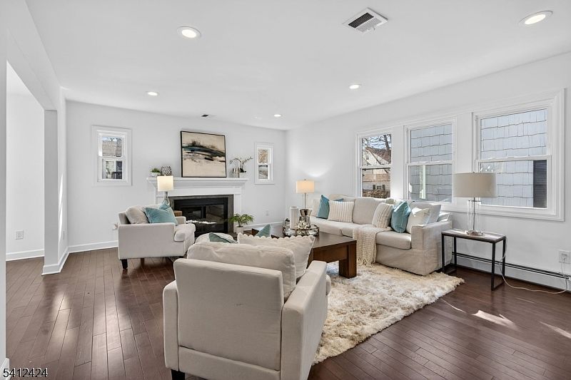 46 Elmwood Pl Short Hills, NJ 07078 - Thumbnail 4