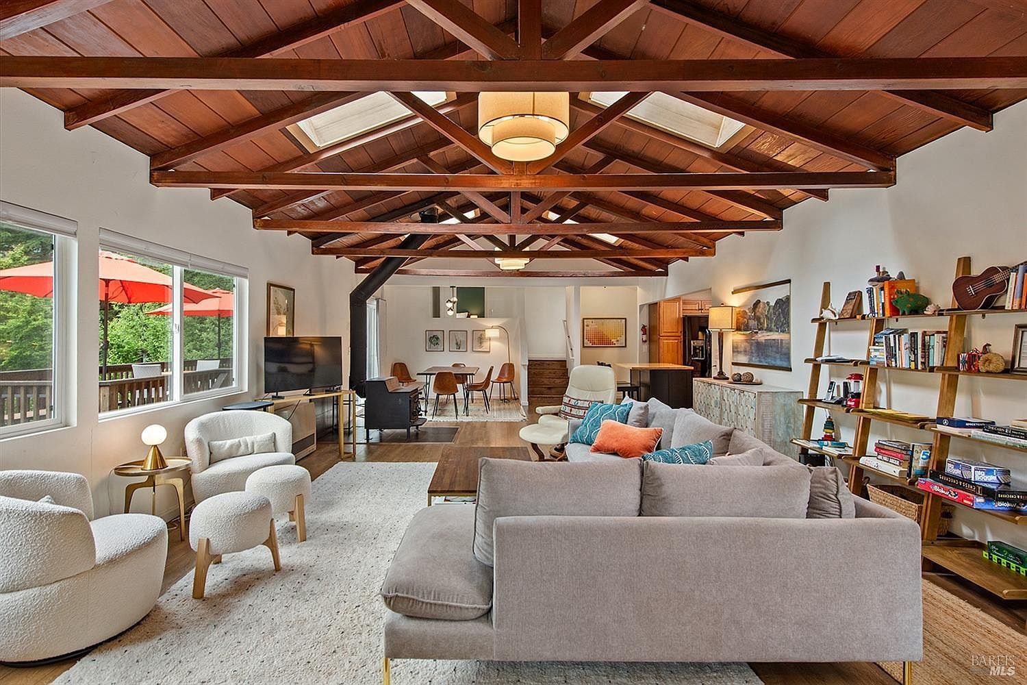 10680 Old River Rd Forestville, CA 95436 - Thumbnail 4