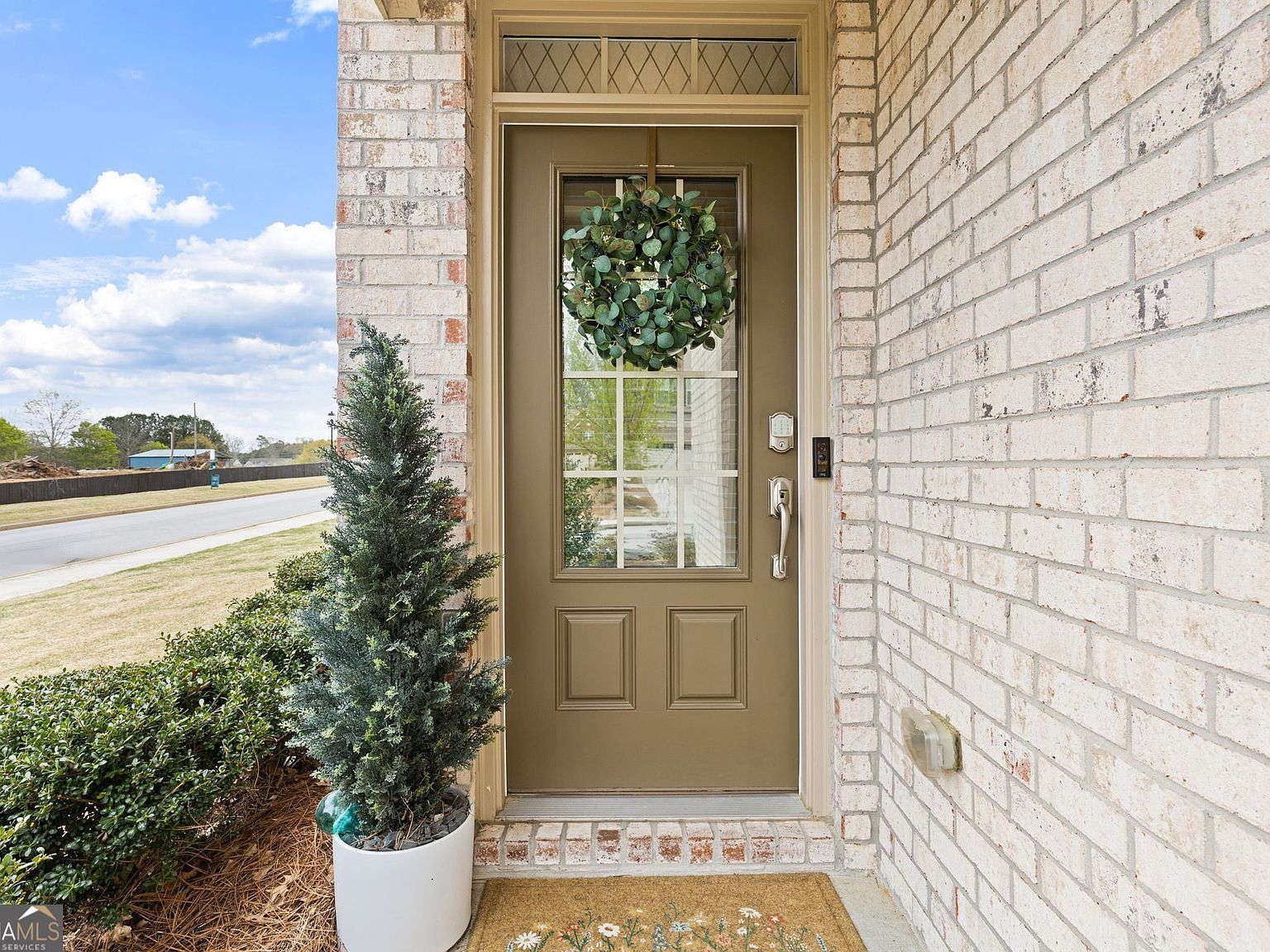 1255 Lanier Meadow Dr Buford, GA 30518 - Thumbnail 4