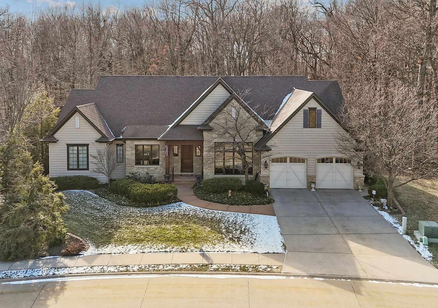 26 Chippiannock Pl Rock Island, IL 61201 - Thumbnail 4