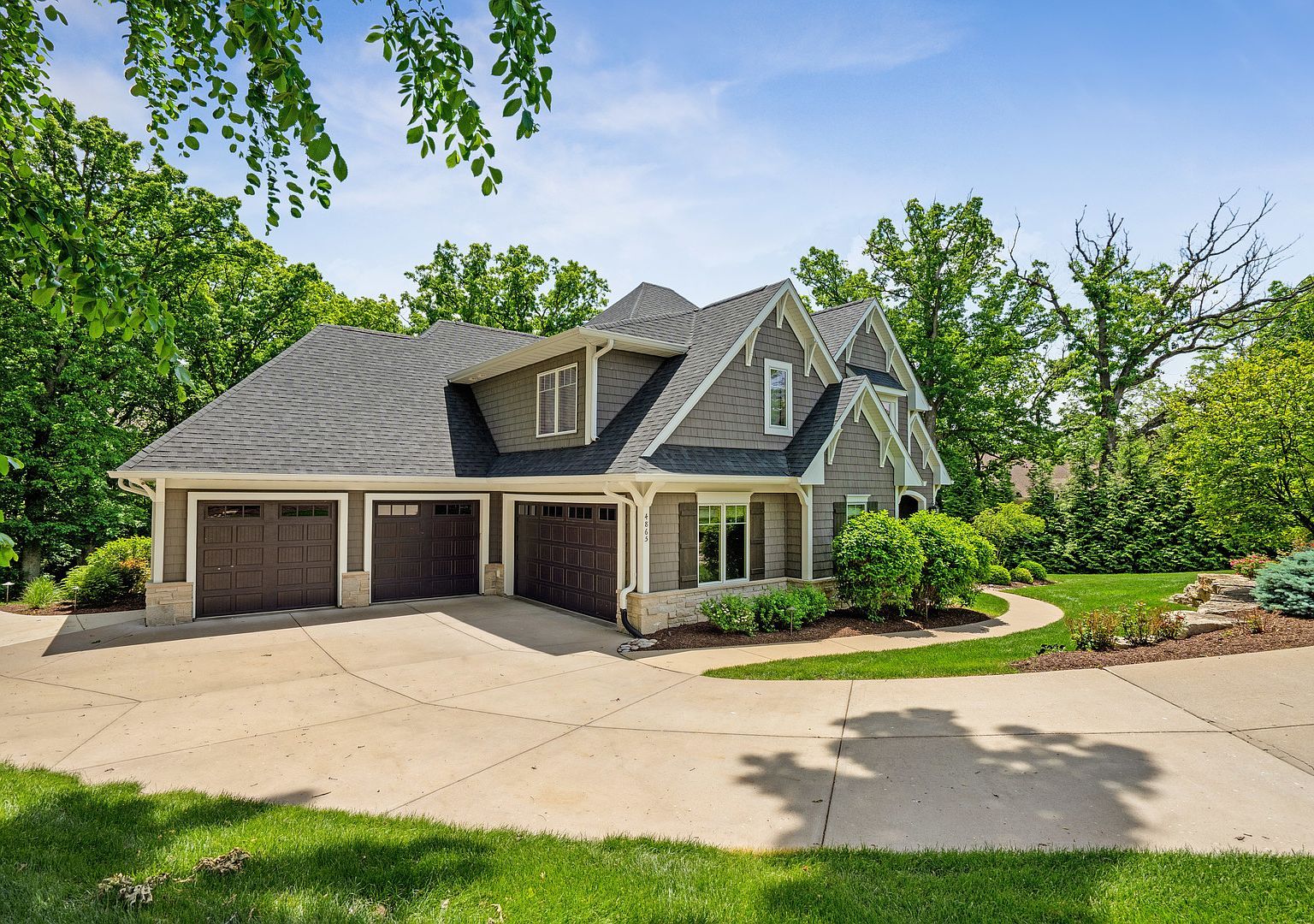 4865 Woody Creek Cir Bettendorf, IA 52722 - Thumbnail 4