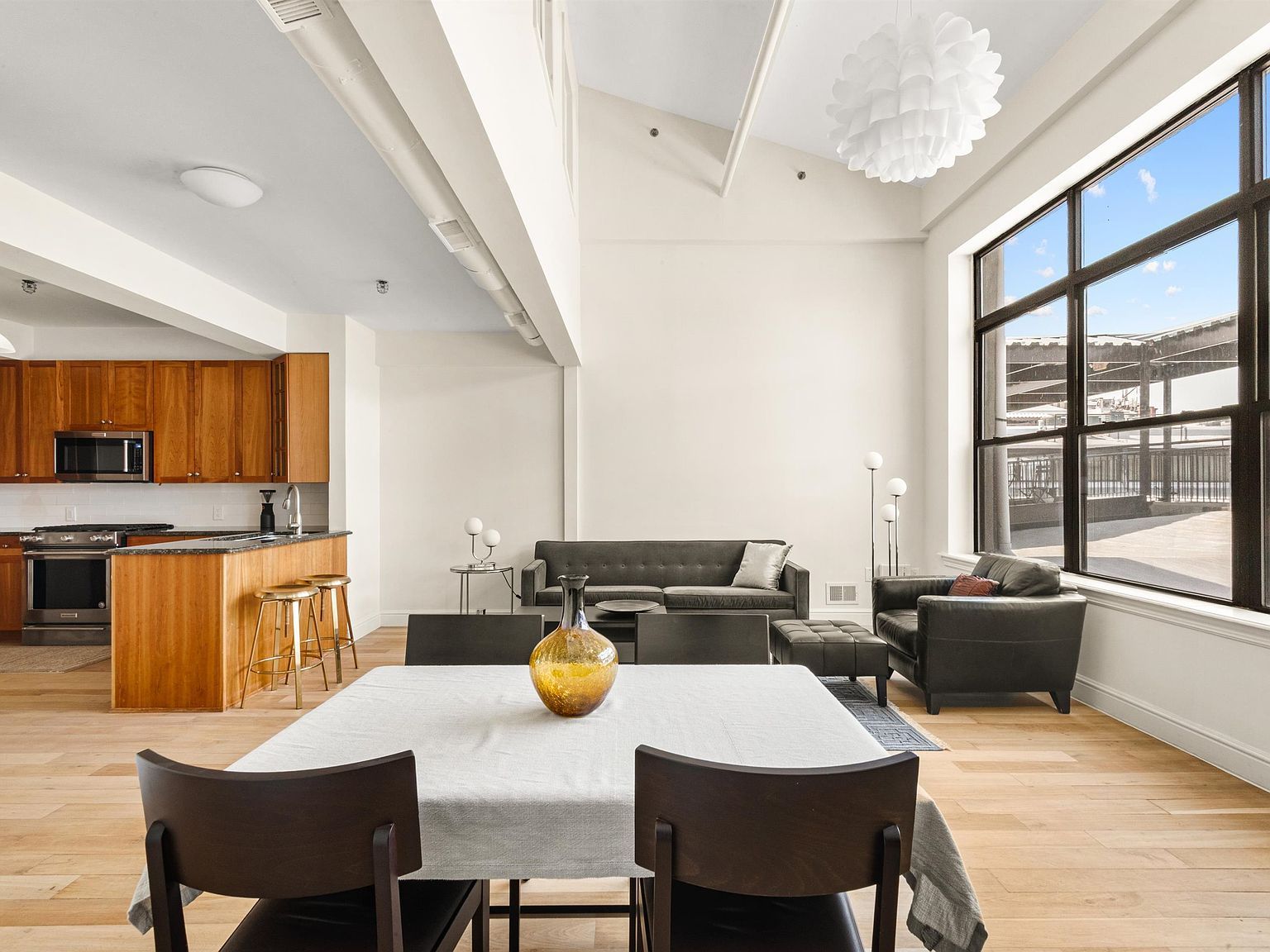 300 Communipaw Ave APT 230 Jersey City, NJ 07304 - Thumbnail 4