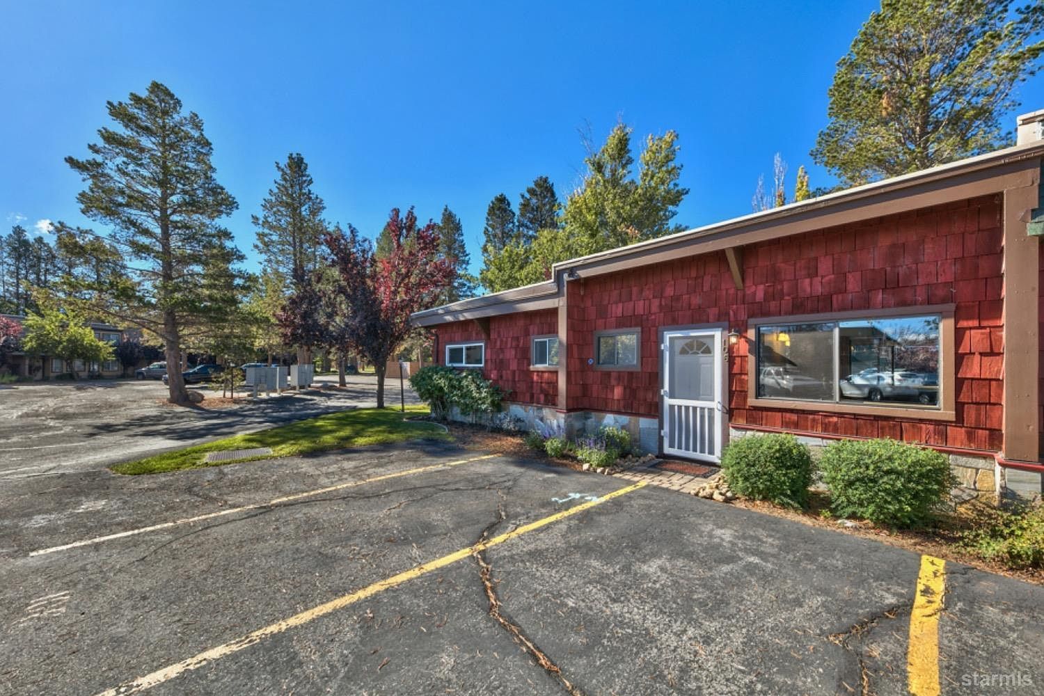 439 Ala Wai Blvd APT 106 South Lake Tahoe, CA 96150 - Thumbnail 5