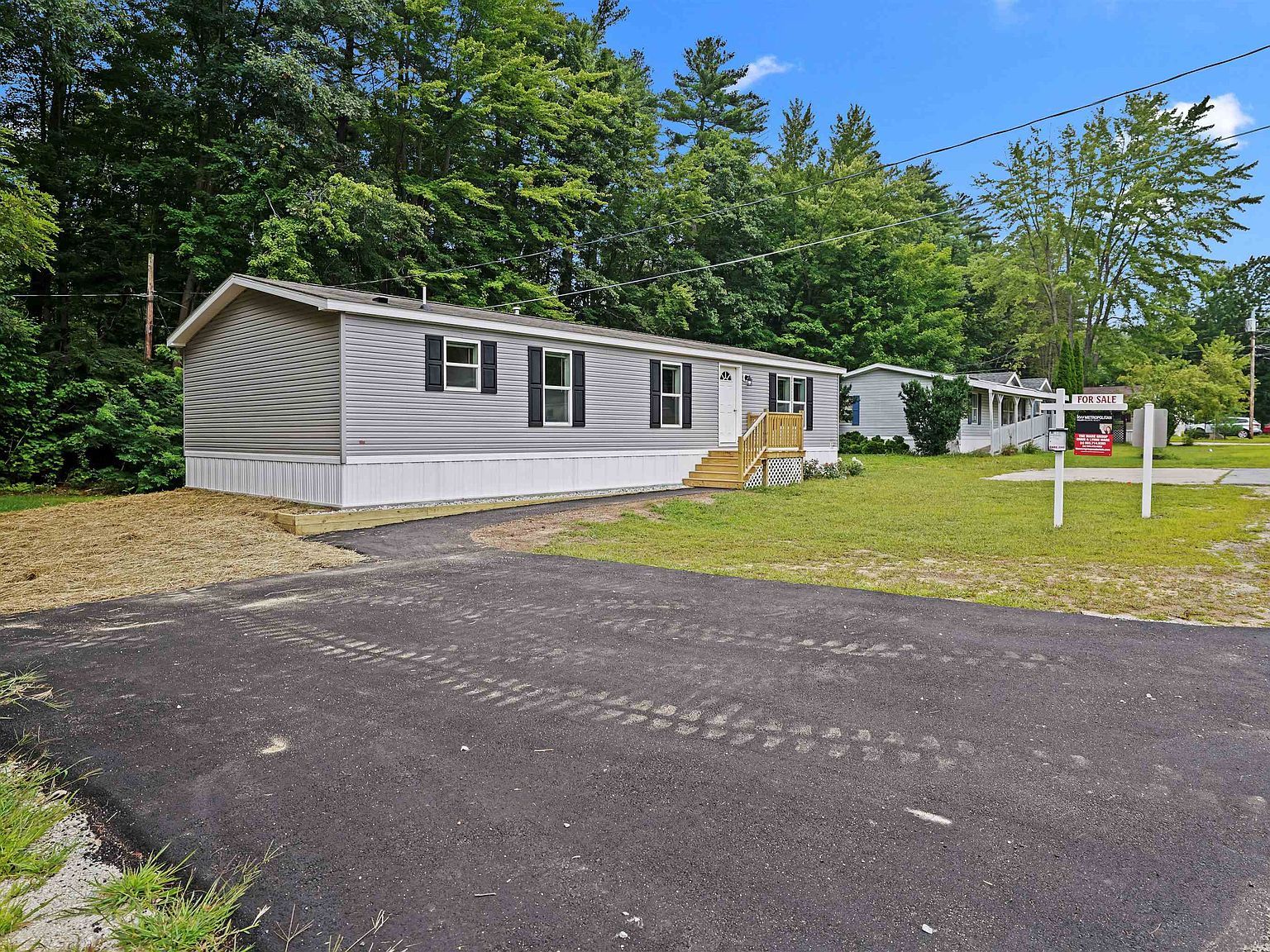 9 Sargent Pl #35 Gilford, NH 03249 - Thumbnail 4