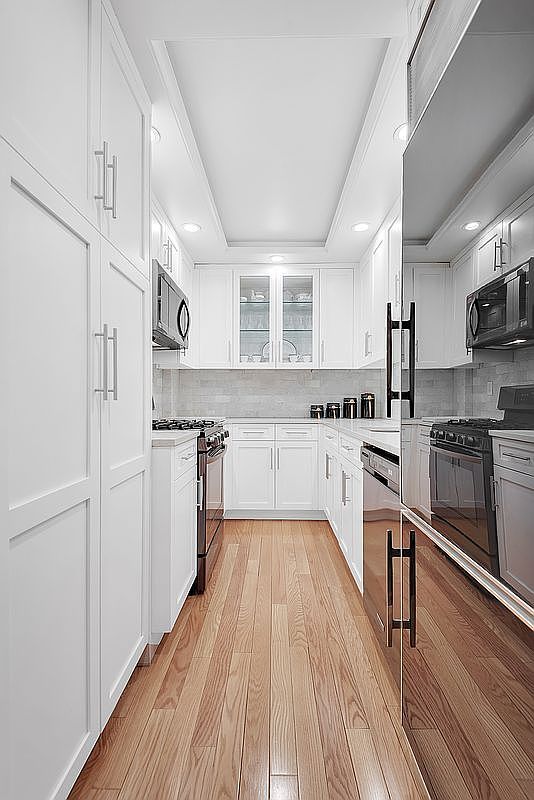 315 E 69th St APT 4E New York, NY 10021 - Thumbnail 4