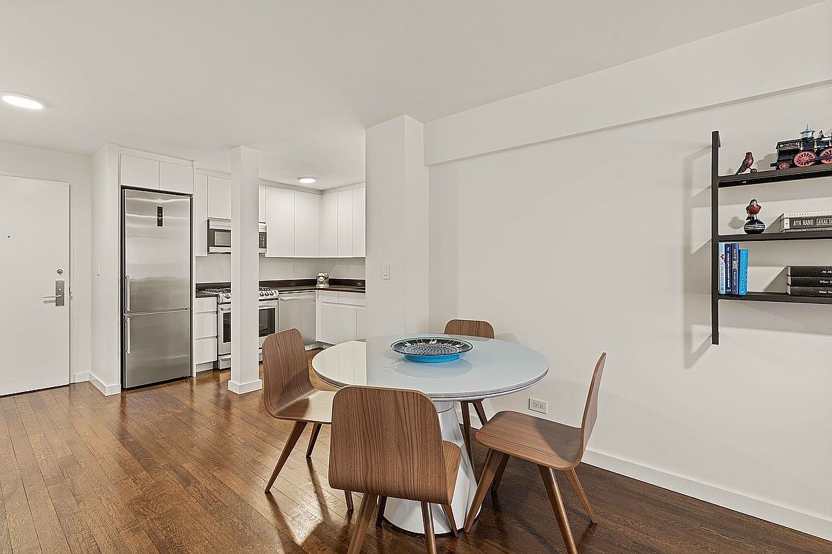 425 E 63rd St APT W6a New York, NY 10065 - Thumbnail 4