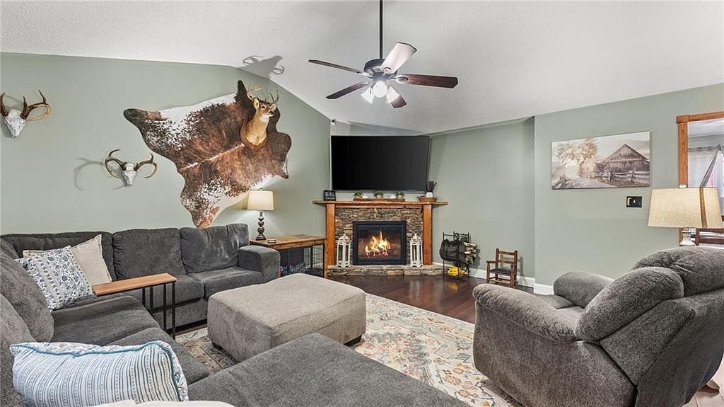 106 Windmill Dr SE Silver Creek, GA 30173 - Thumbnail 4