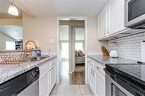 12802 Midway Rd APT 2003 Dallas, TX 75244 - Thumbnail 4