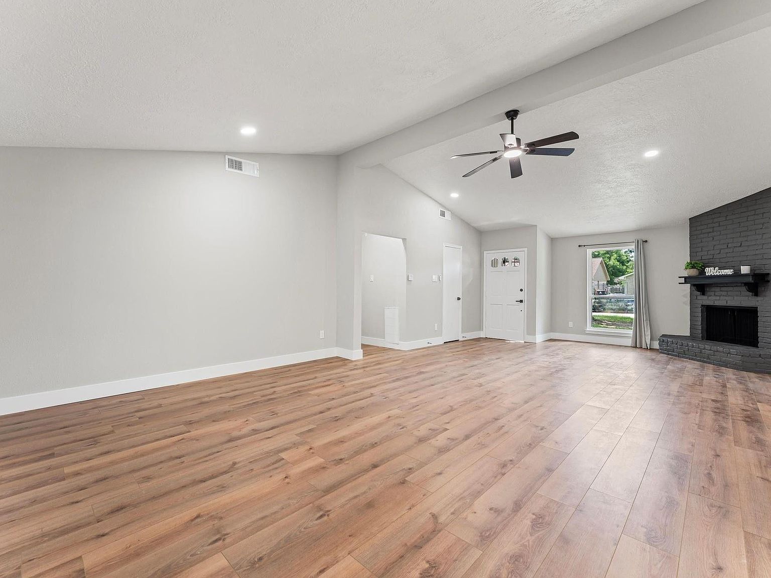 307 Sulky Trail St Houston, TX 77060 - Thumbnail 4