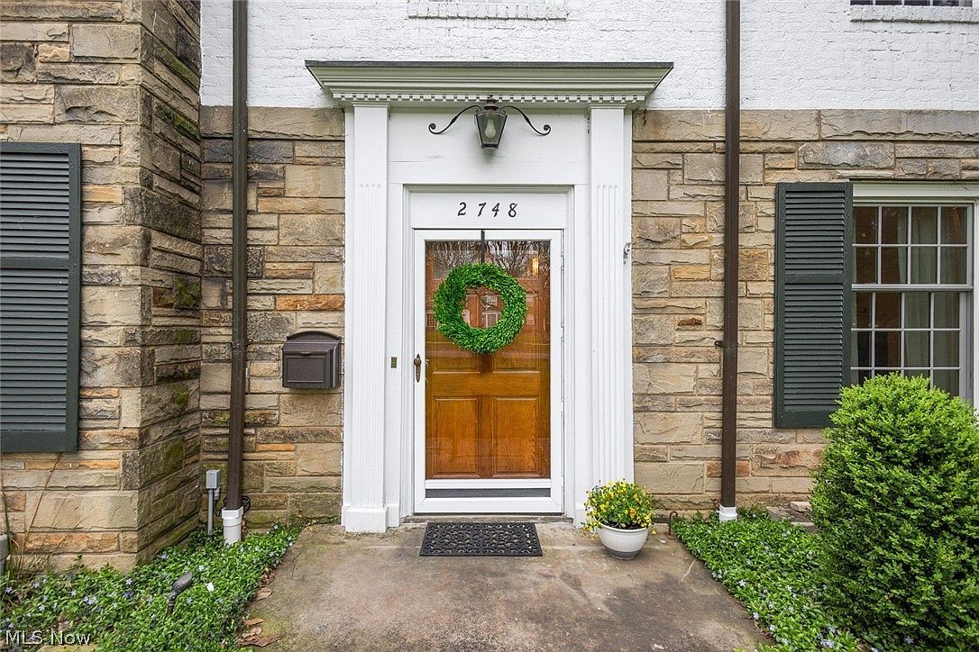 2748 Belvoir Blvd Shaker Heights, OH 44122 - Thumbnail 4