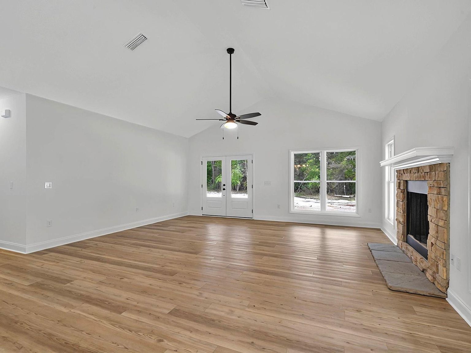 3485 Natural Bridge Rd Tallahassee, FL 32305 - Thumbnail 4