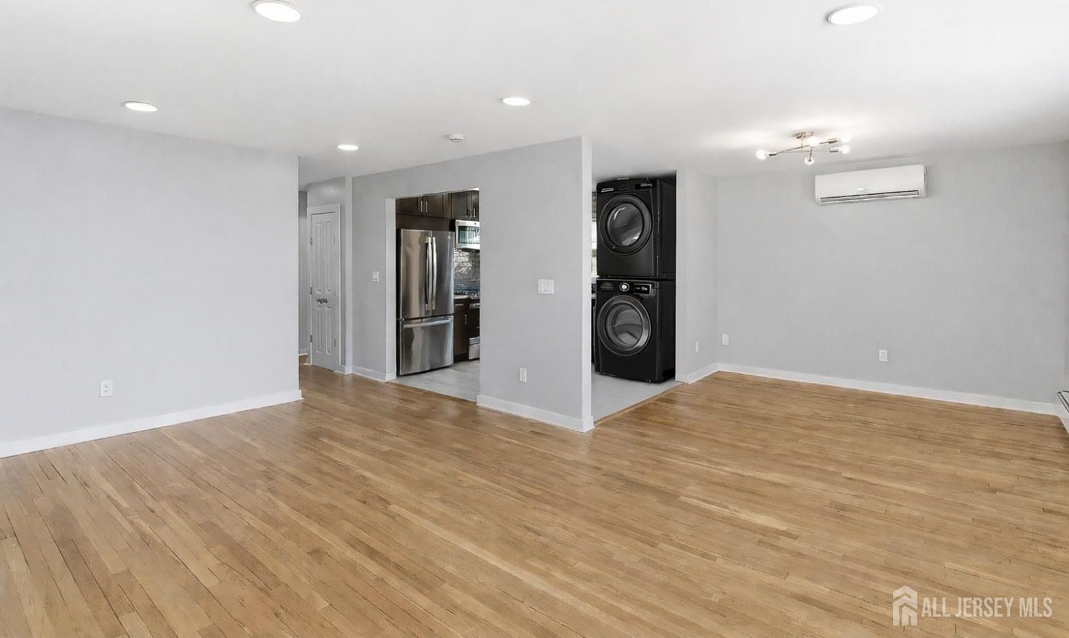 19 Evelyn Ct Maplewood, NJ 07040 - Thumbnail 4