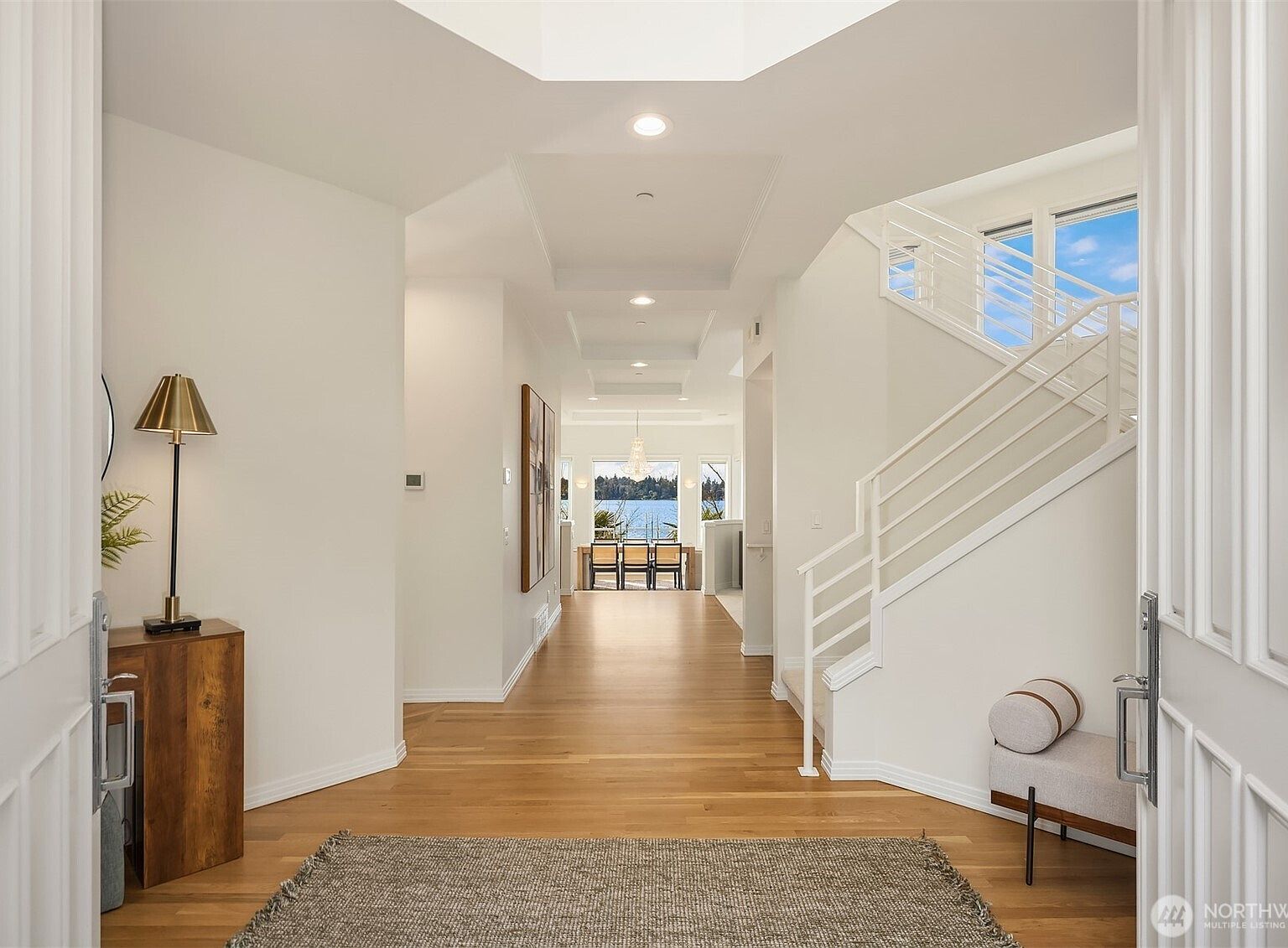 7439 W Mercer Way Mercer Island, WA 98040 - Thumbnail 4