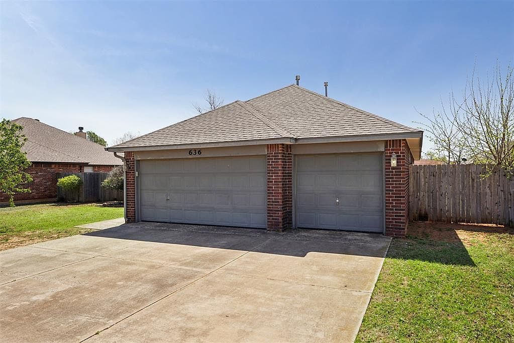 636 Hunters Way Mustang, OK 73064 - Thumbnail 4