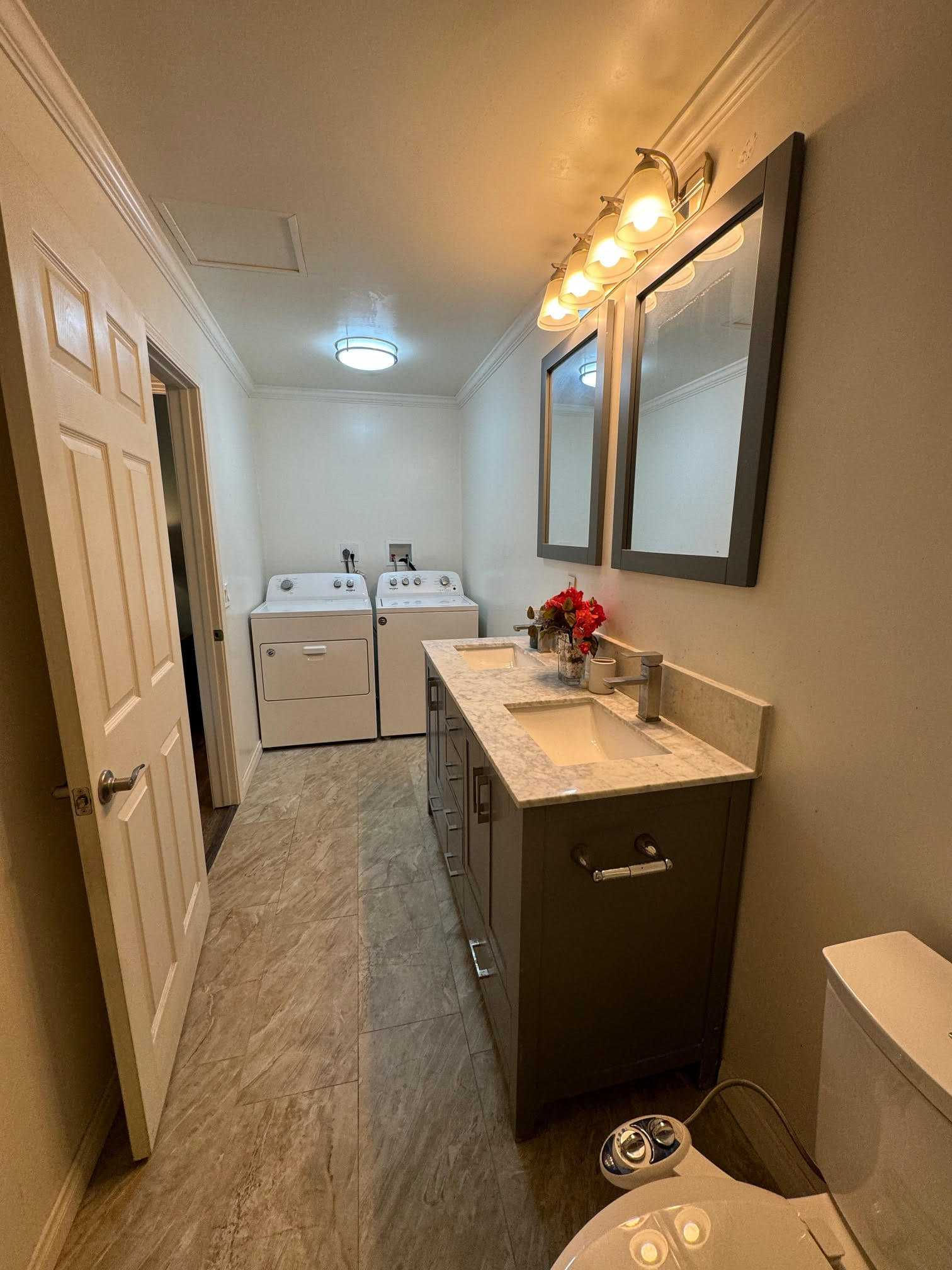 2121 South Camino Street, Anaheim, CA, USA, 92802 - Thumbnail 4