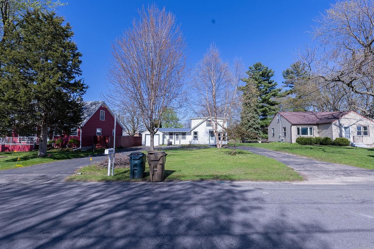 1445 Macarthur Rd Madison, WI 53714 - Thumbnail 4