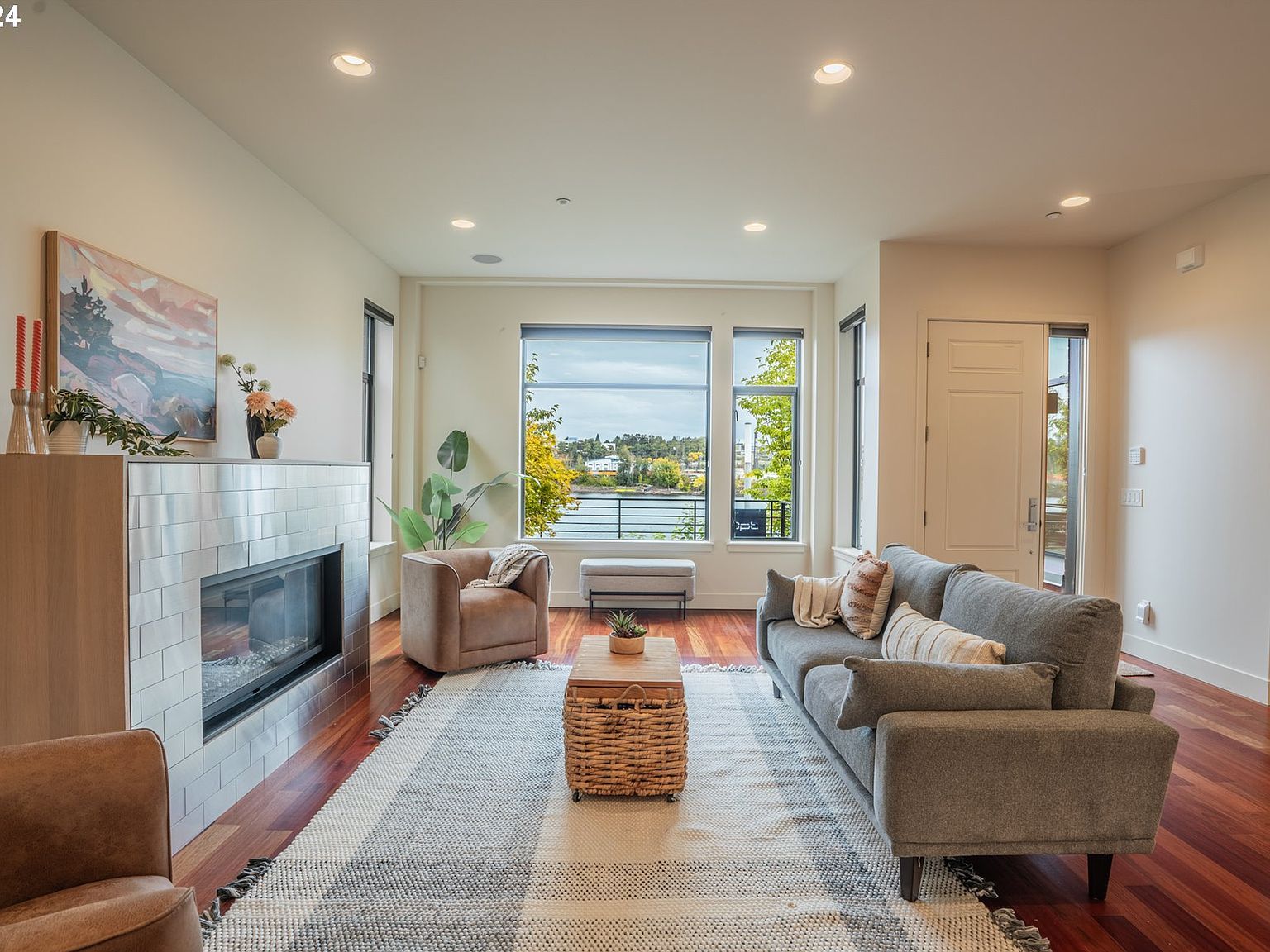 1714 NW Riverscape St Portland, OR 97209 - Thumbnail 4