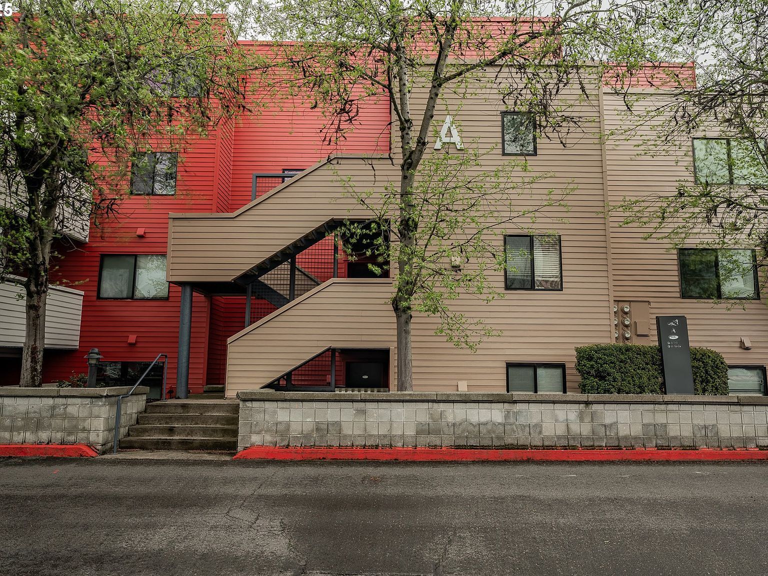 606 NW Naito Pkwy APT A11 Portland, OR 97209 - Thumbnail 4