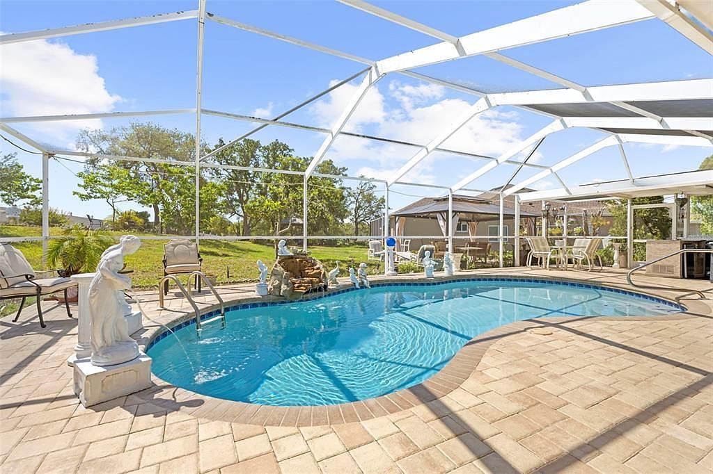 134 Galena Ave Spring Hill, FL 34606 - Thumbnail 4