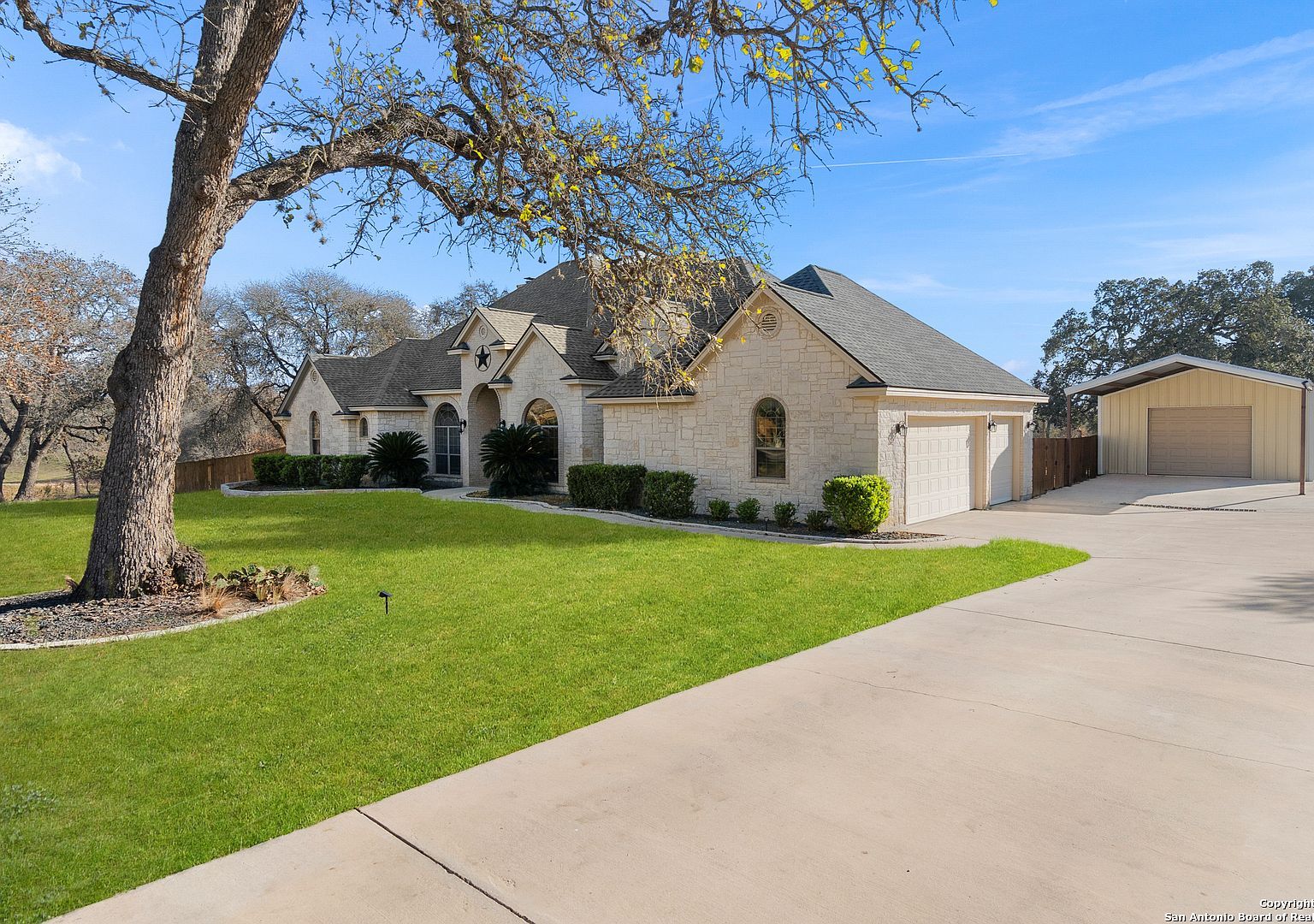 140 Legacy Trce La Vernia, TX 78121 - Thumbnail 4