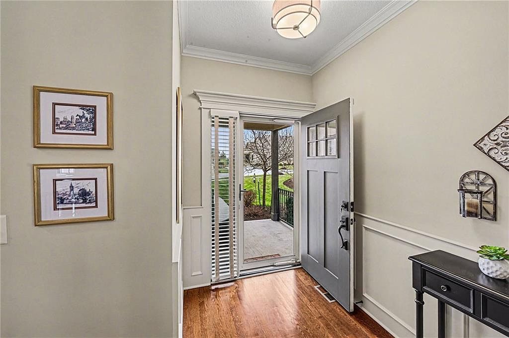 11458 S Waterford Dr Olathe, KS 66061 - Thumbnail 4